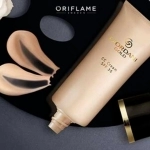 45747 Oriflame – Kem nền Giordani Gold CC Cream SPF 35 Màu sáng – 40ml DATE 2027