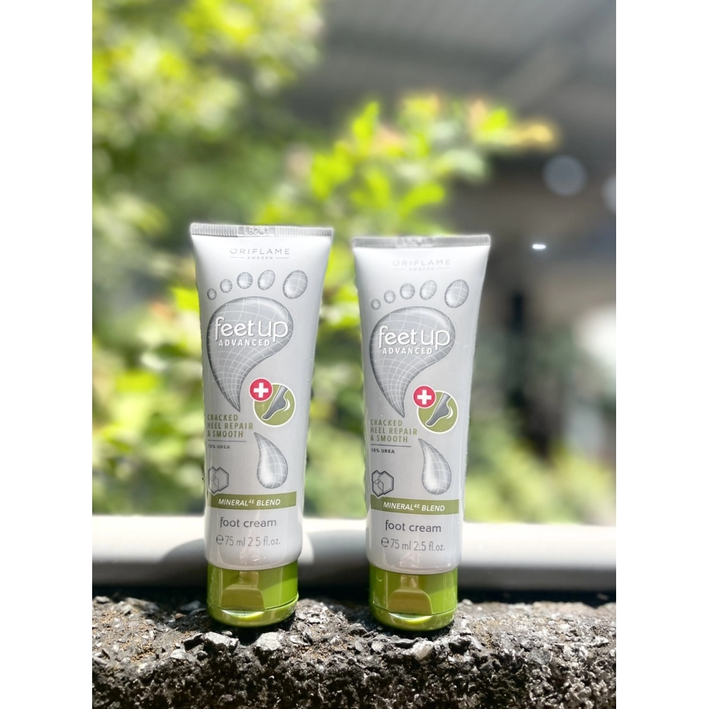 33027 KEM DƯỠNG DA CHÂN ORIFLAME FEET UP ADVANCED CRACKED HEEL REPAIR & SMOOTH FOOT 75ML